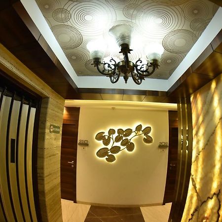 Hotel Manama Mumbai Exterior photo