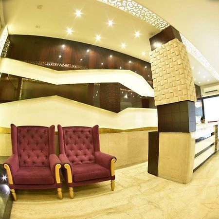 Hotel Manama Mumbai Exterior photo