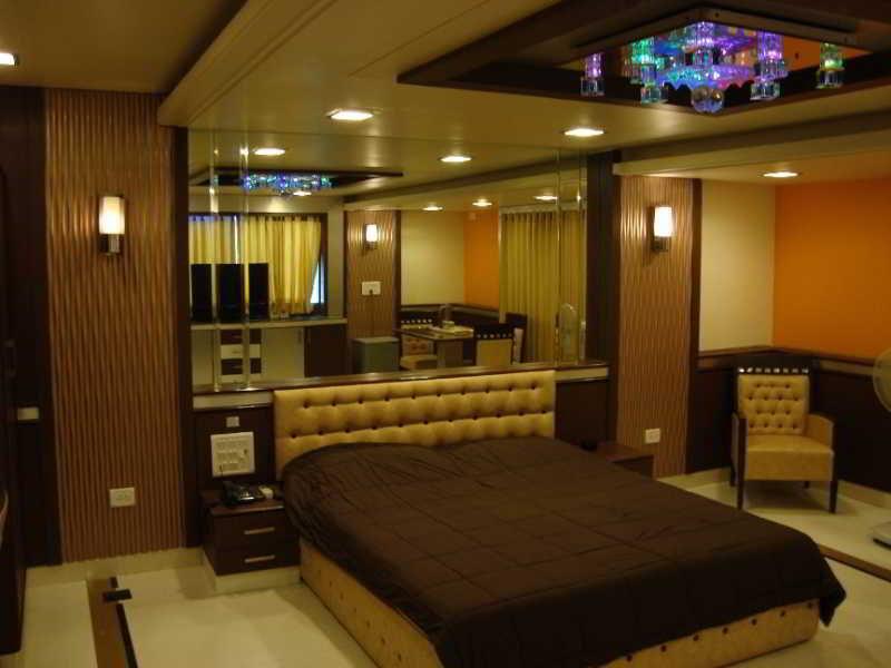Hotel Manama Mumbai Exterior photo