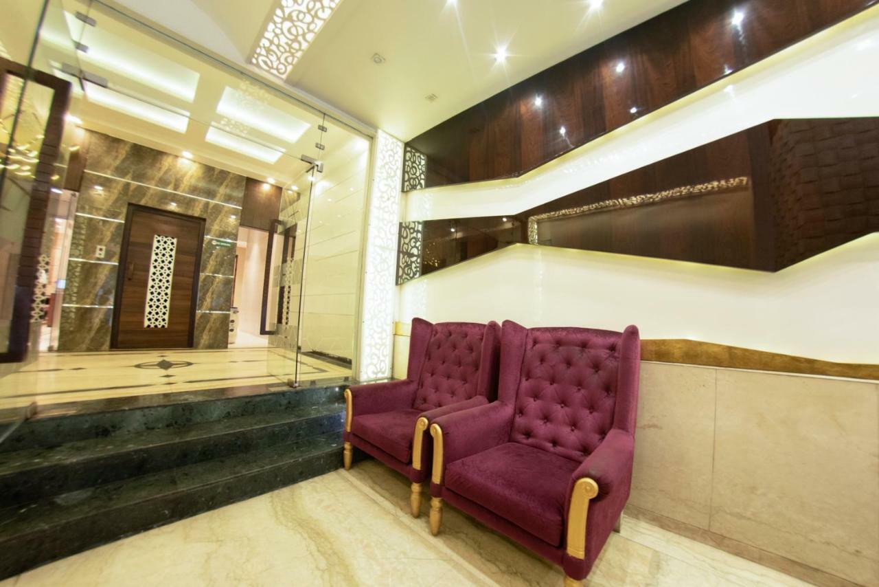 Hotel Manama Mumbai Exterior photo