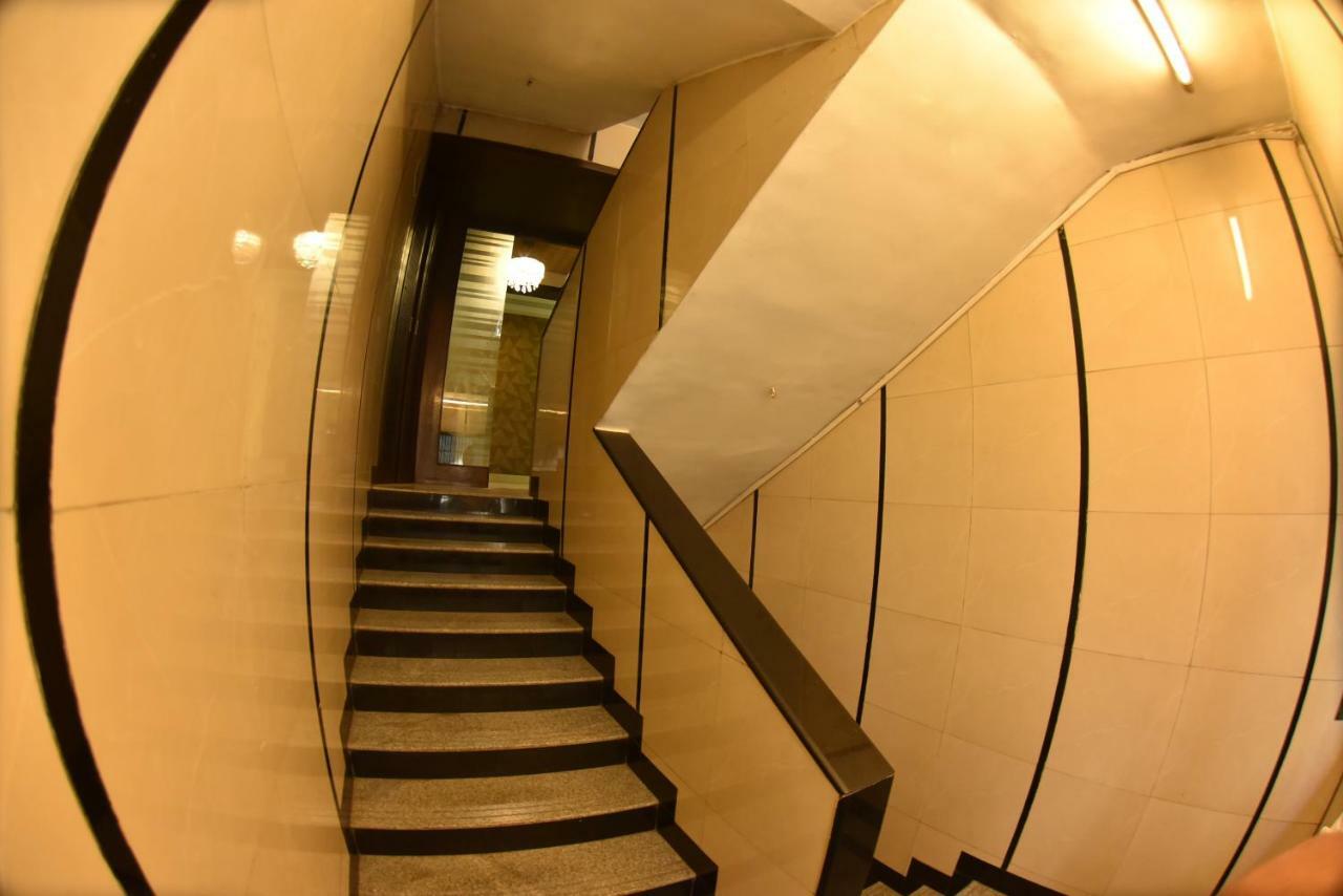 Hotel Manama Mumbai Exterior photo